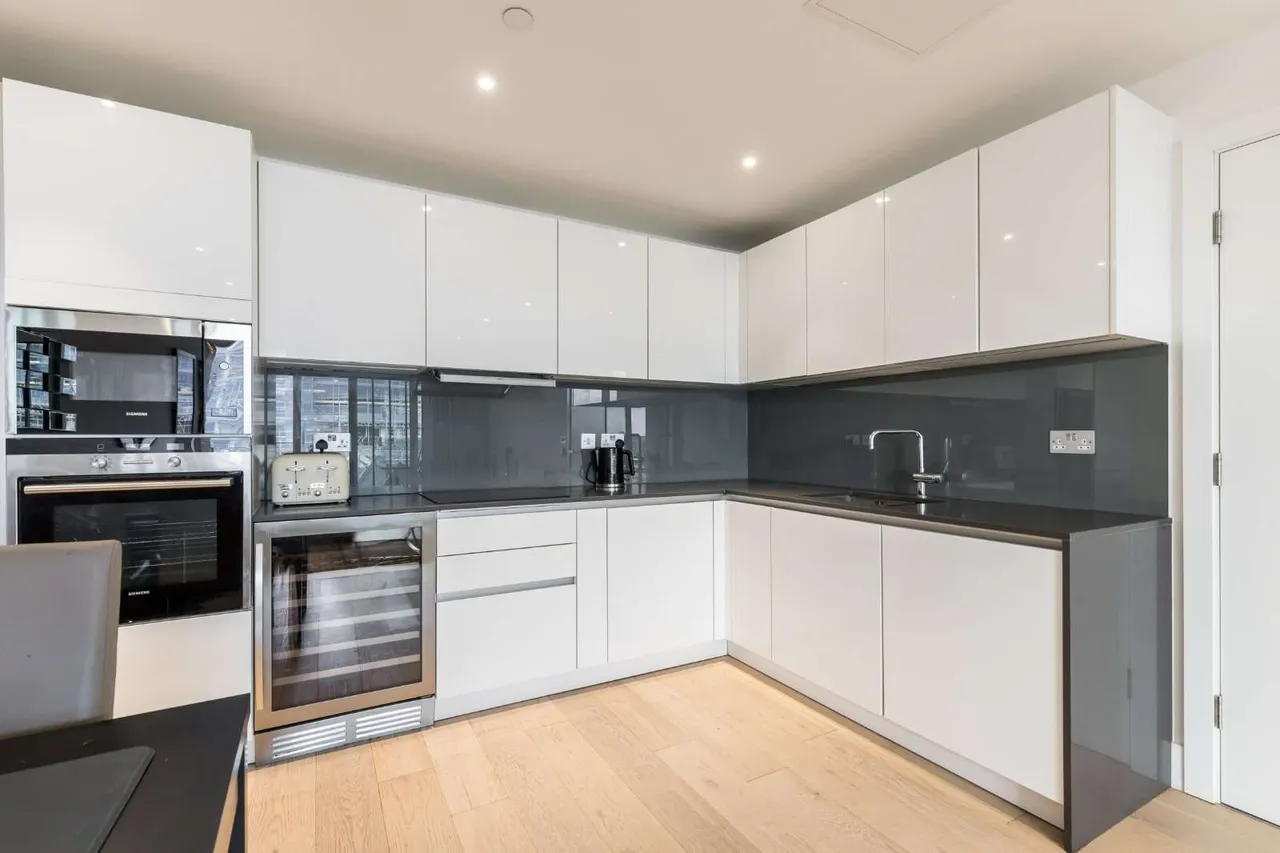 Central Avenue, Fulham, London, SW6 2GP, photo 4