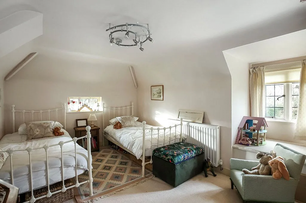 Gardeners Lane, East Wellow, Romsey, Hampshire, SO51 6AD, photo 14