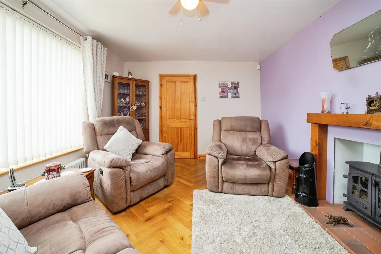 Birch Avenue, Rainworth, NG21, photo 4