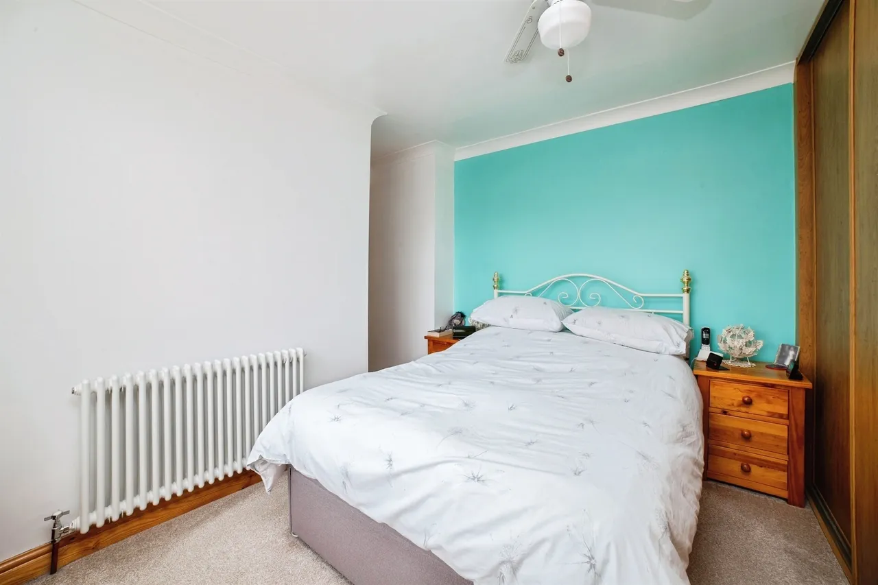 Birch Avenue, Rainworth, NG21, photo 9