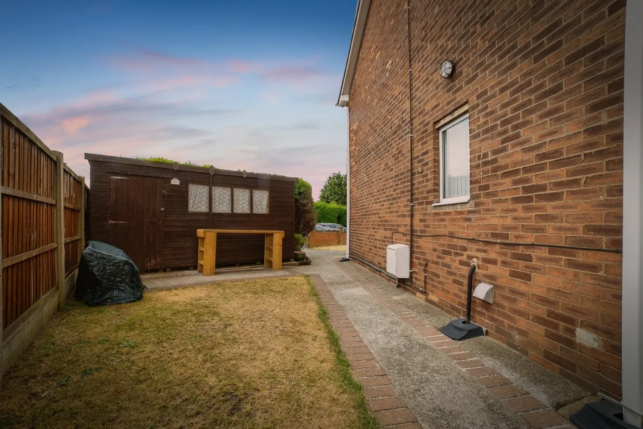 Birch Avenue, Rainworth, NG21, photo 20