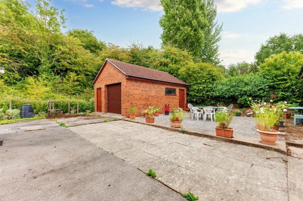 Lentons Lane, Aldermans Green, CV2, photo 20