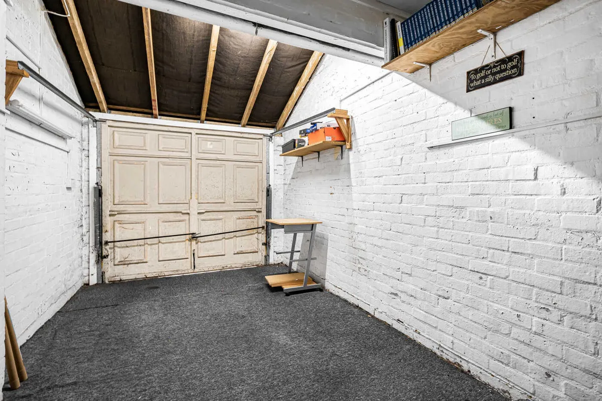 London, SE25, photo 6