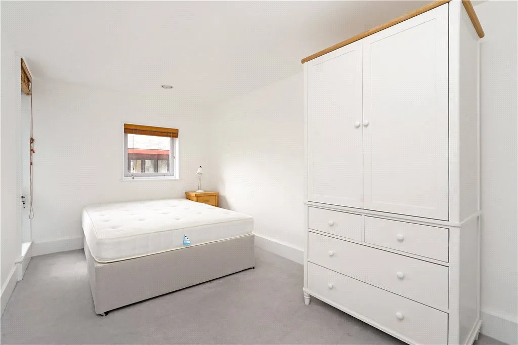 Horselydown Lane, London, SE1, photo 29
