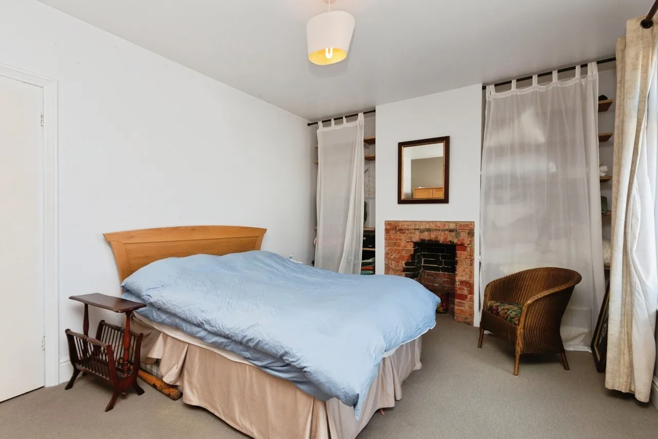 Sarum Hill, Basingstoke, RG21, photo 12