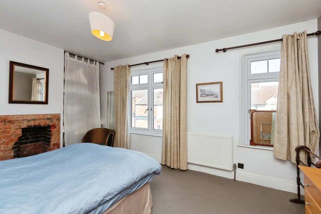 Sarum Hill, Basingstoke, RG21, photo 11