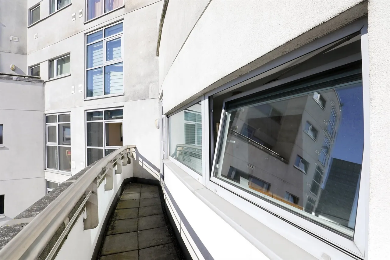 Bute Terrace, Cardiff, CF10, photo 7