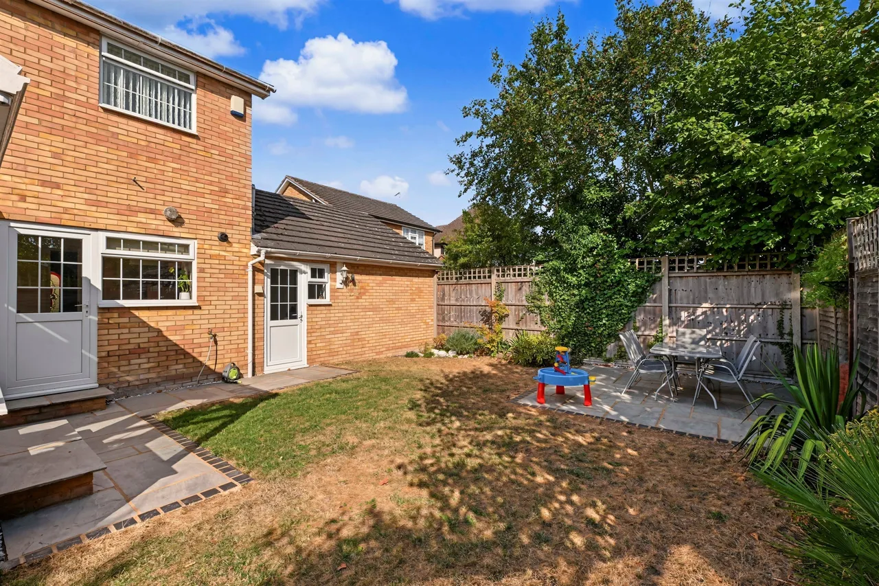 Old Farm, Pitstone, LU7, photo 21