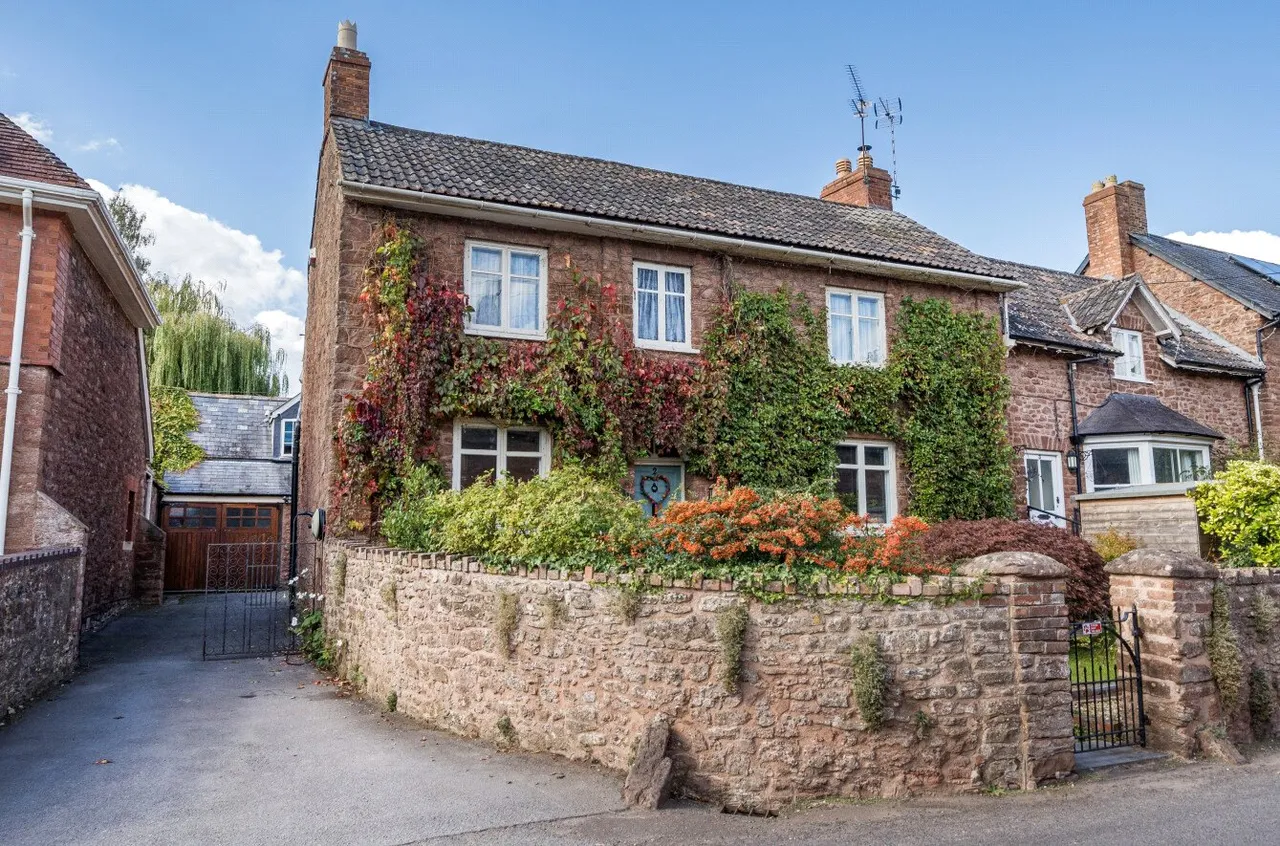 High Street, Bishops Lydeard, Taunton, Somerset, TA4 3AX, photo 30