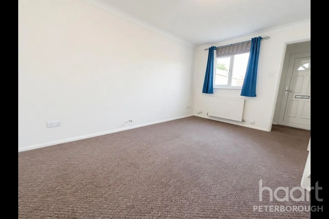 Mill Close, PE13, photo 5
