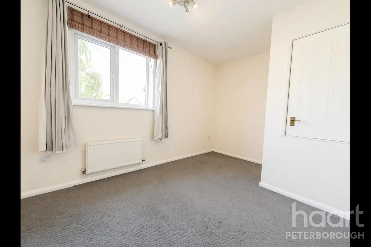 Mill Close, PE13, photo 7