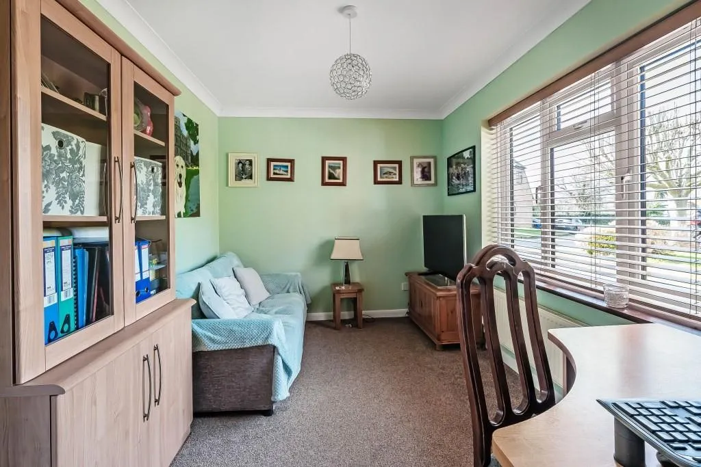 Polesden View, Bookham, KT23, photo 13