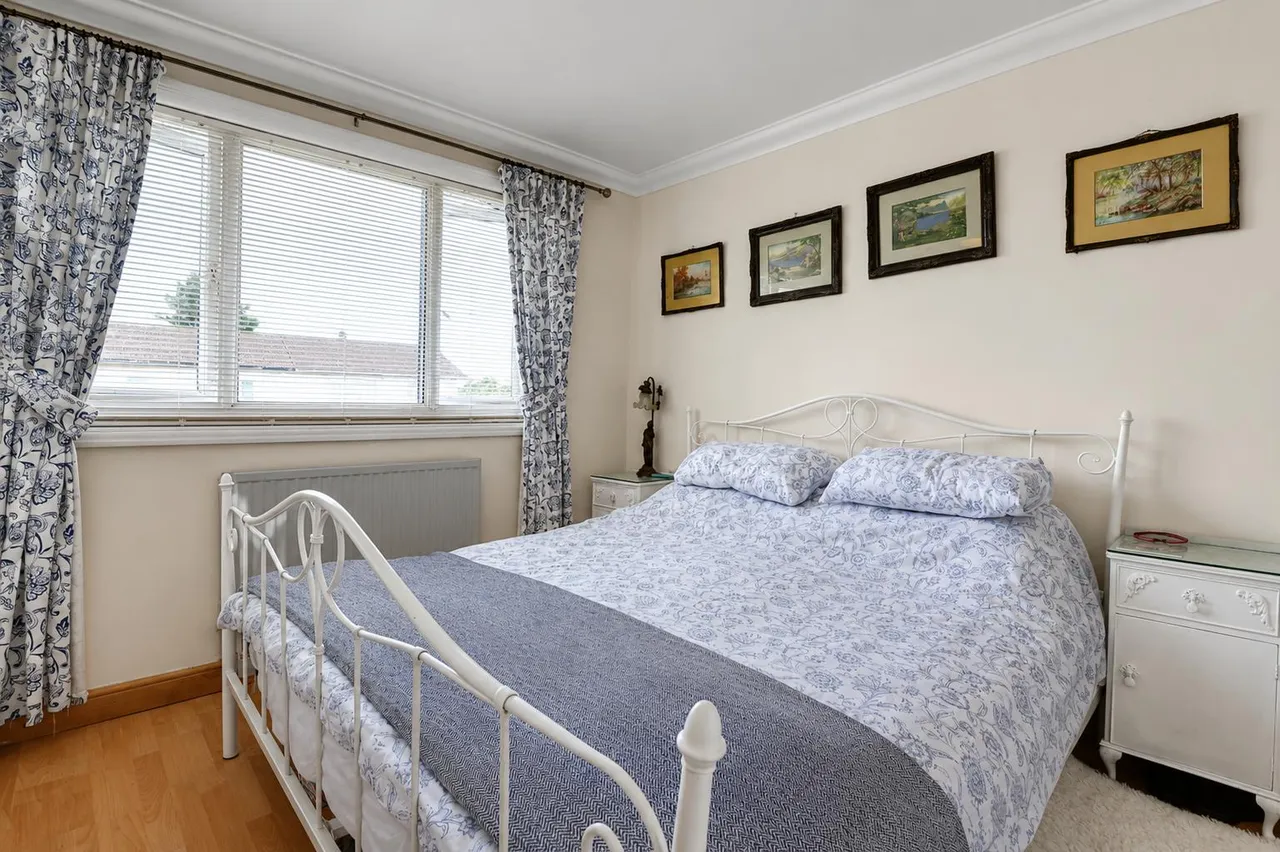 St. Marys Crescent, East Leake, LE12, photo 15