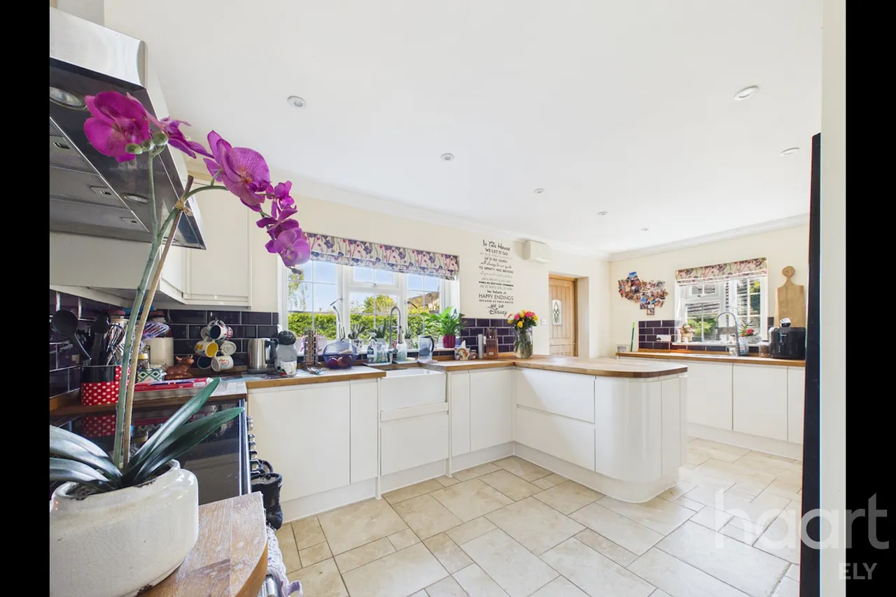 Newmarket Road, Stretham, CB6, photo 7