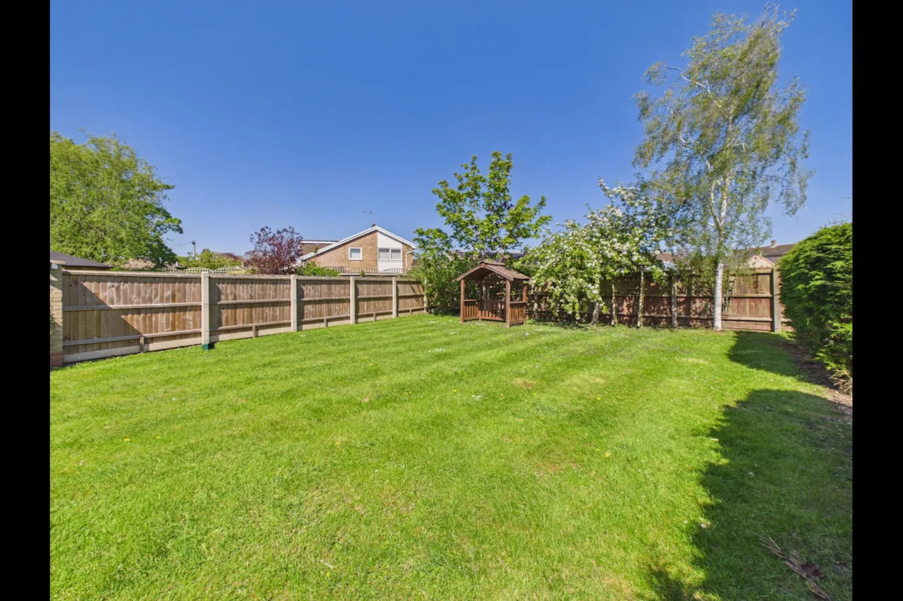 Newmarket Road, Stretham, CB6, photo 17