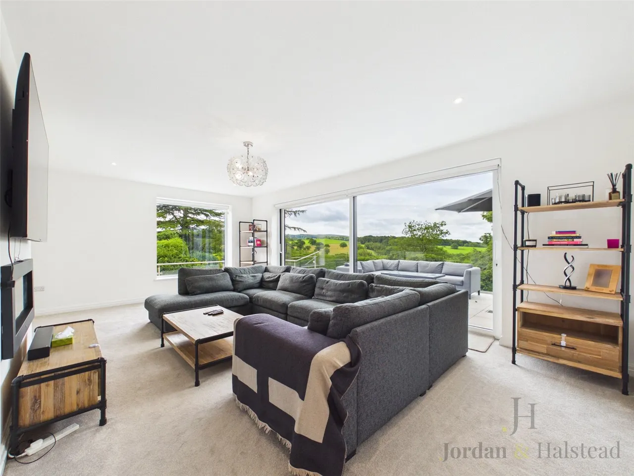 Park Road, Disley, Stockport, Greater Manchester, SK12 2NA, photo 4