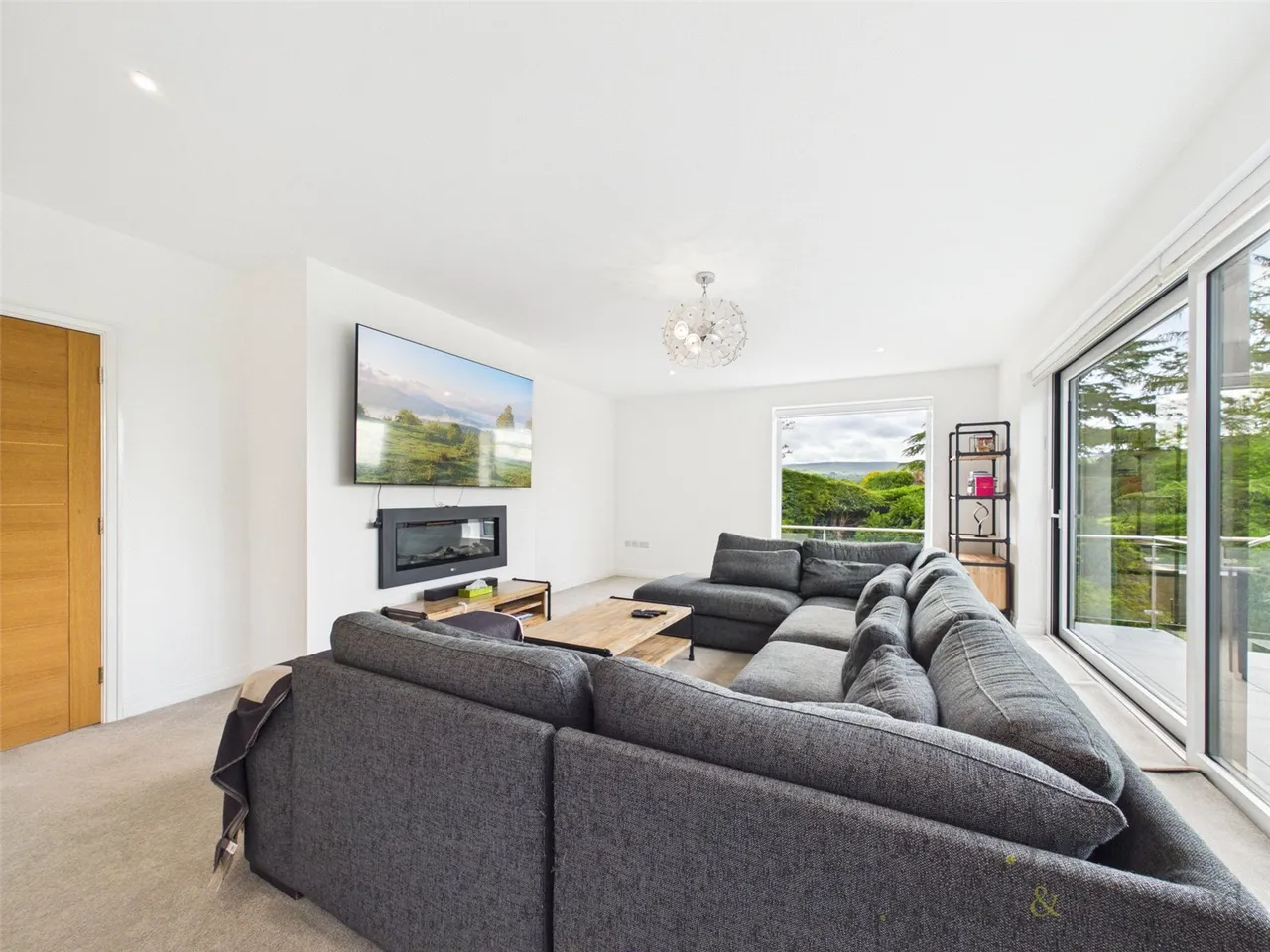 Park Road, Disley, Stockport, Greater Manchester, SK12 2NA, photo 18