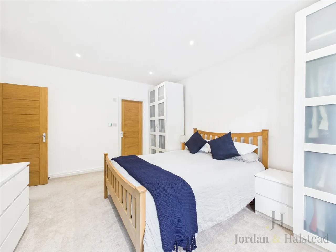 Park Road, Disley, Stockport, Greater Manchester, SK12 2NA, photo 22