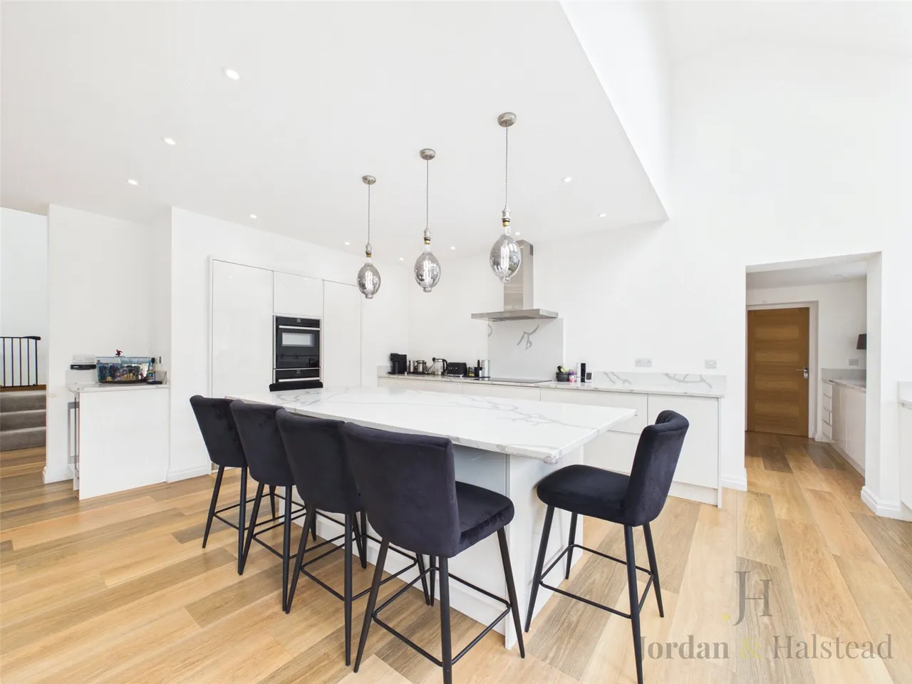 Park Road, Disley, Stockport, Greater Manchester, SK12 2NA, photo 6