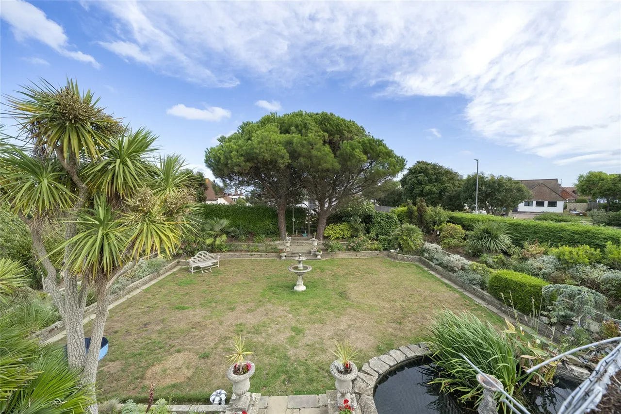 Richmond Avenue, Bexhill-on-Sea, TN39, photo 18