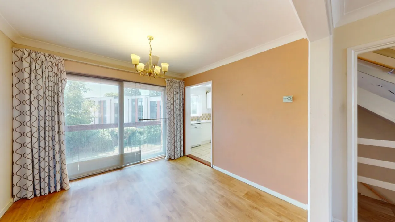 Evesham Road, Cheltenham, Gloucestershire, photo 9