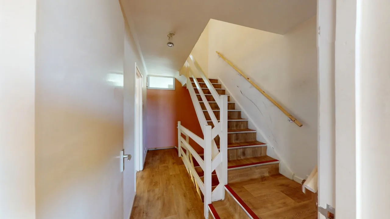 Evesham Road, Cheltenham, Gloucestershire, photo 12