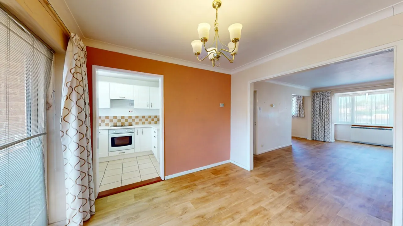 Evesham Road, Cheltenham, Gloucestershire, photo 4