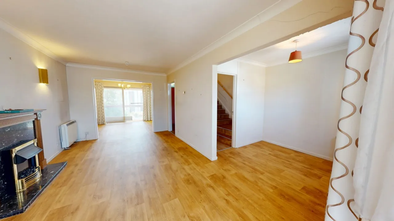 Evesham Road, Cheltenham, Gloucestershire, photo 5