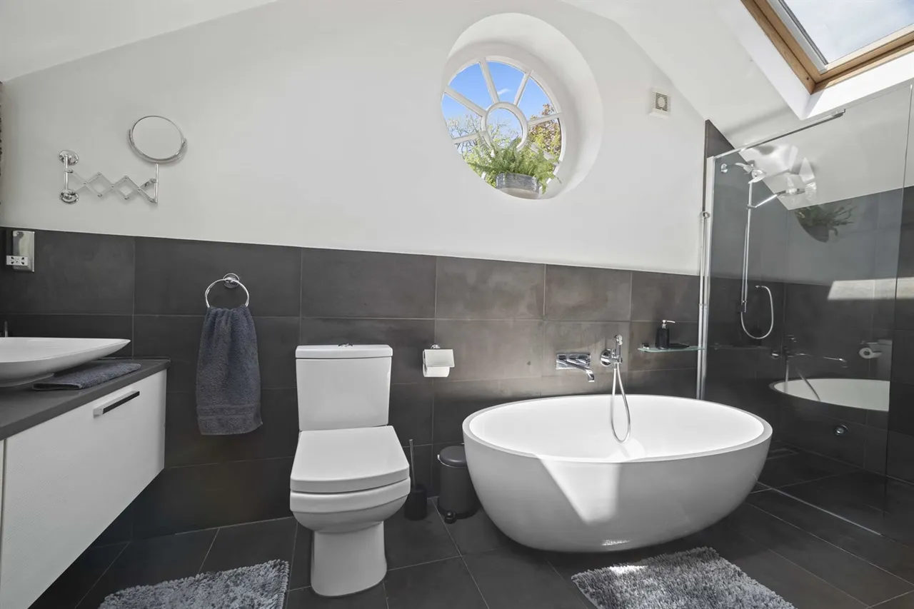 Over Alderley, Macclesfield, photo 10
