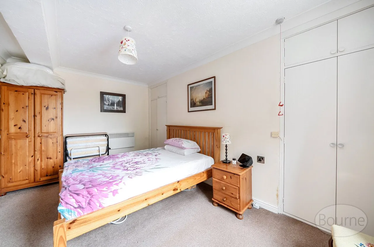 East Meon Road, Clanfield, PO8, photo 21