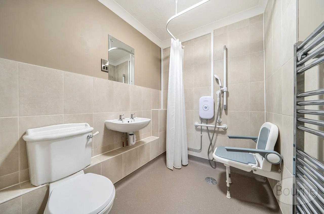 East Meon Road, Clanfield, PO8, photo 7