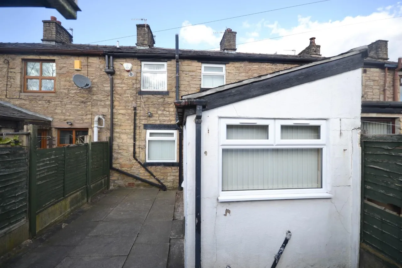 Halliwell Road, Bolton, BL1 8DE, photo 8