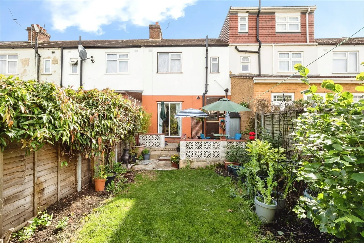 Leader Avenue, Manor Park, London, E12, photo 5