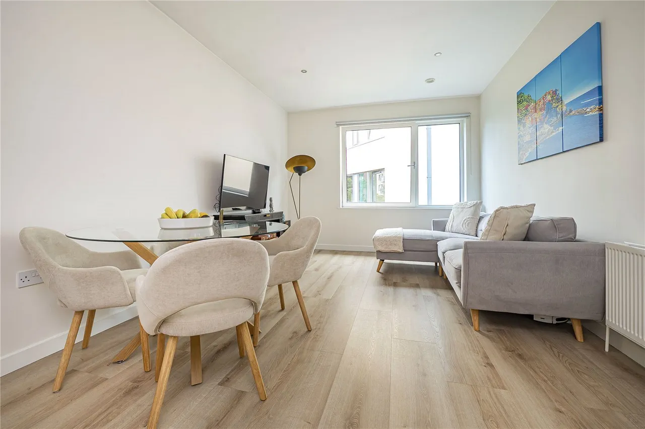 Union Lane, Isleworth, TW7, photo 4