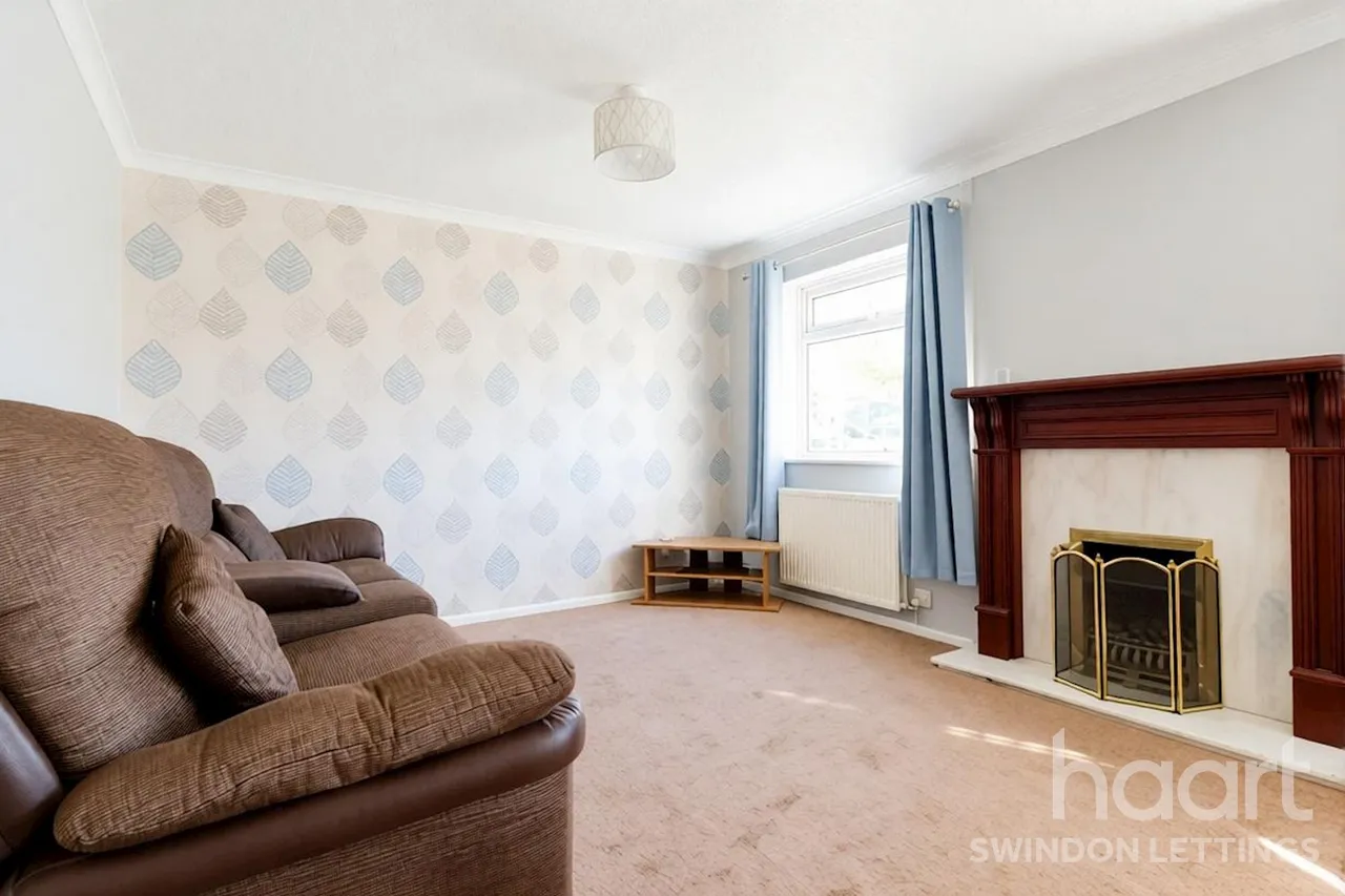 Westminster Road, SN5, photo 7