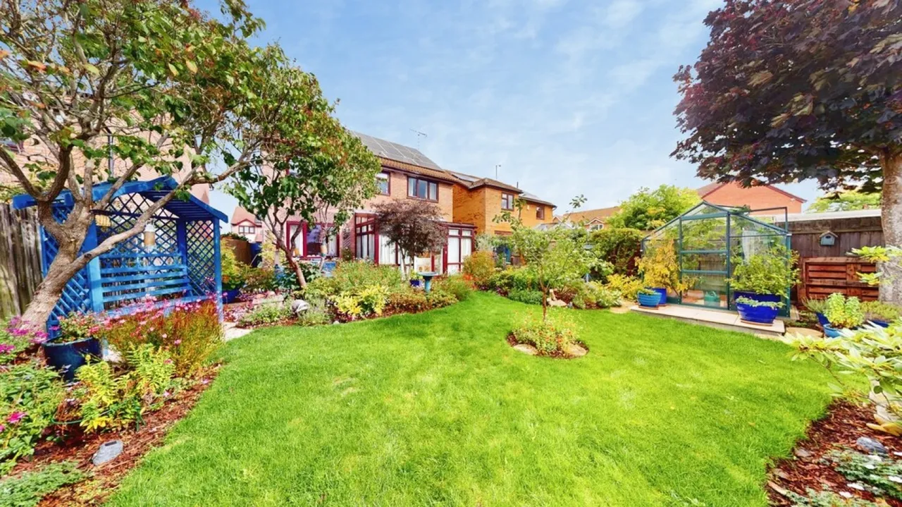 Up Hatherley, Cheltenham, GL51, photo 13