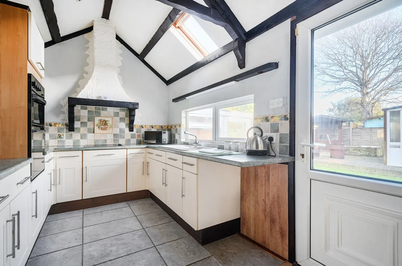 The Bridgeway, Selsey, PO20, photo 10