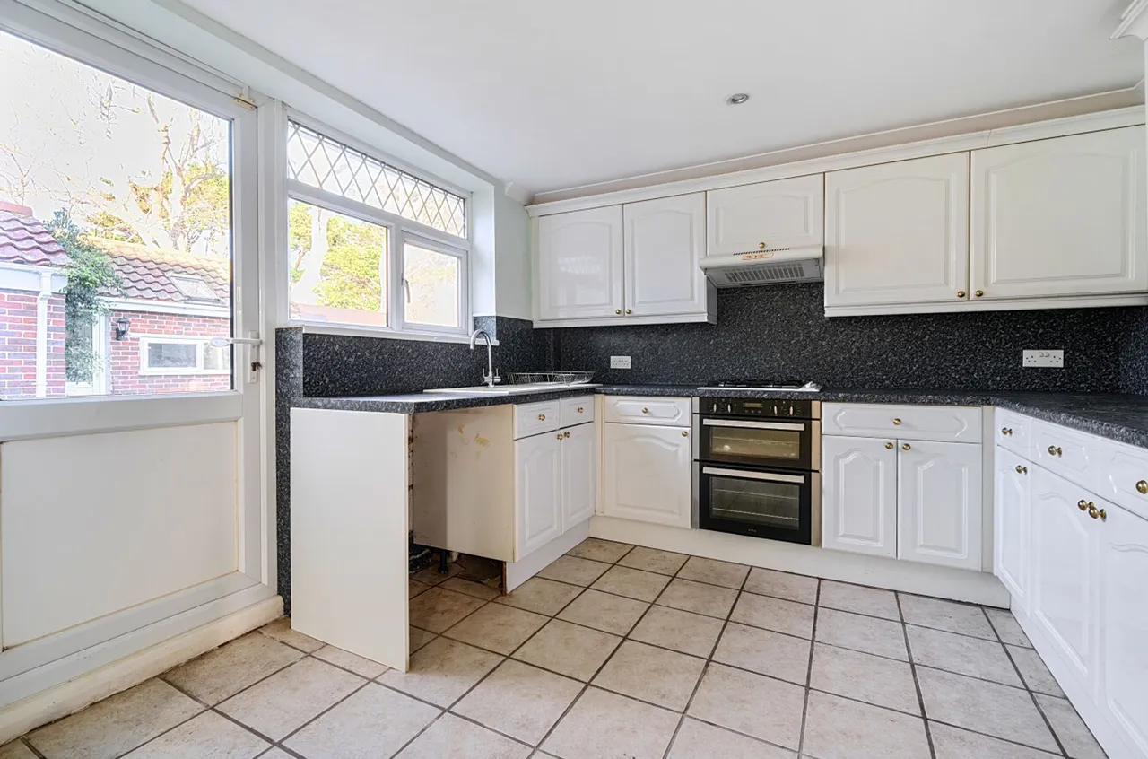 The Bridgeway, Selsey, PO20, photo 6