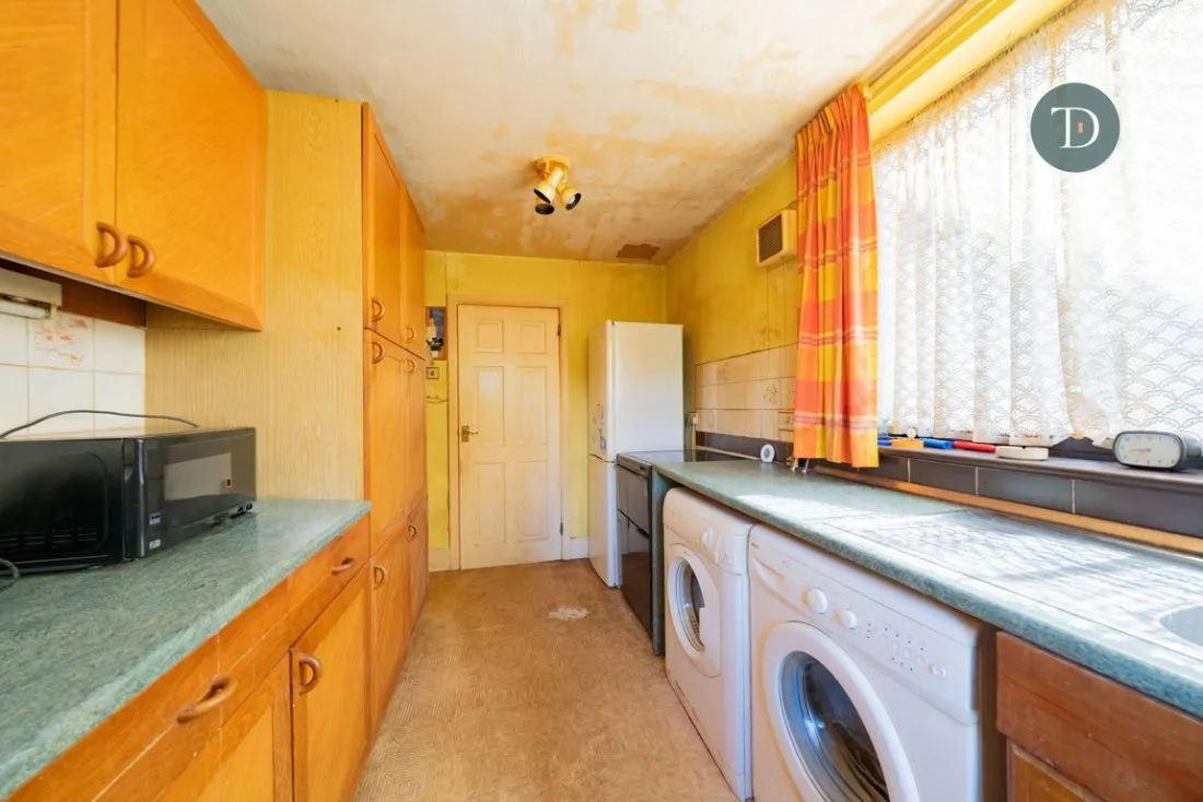 Pooltown Road, Ellesmere Port, CH65 7AG, photo 9