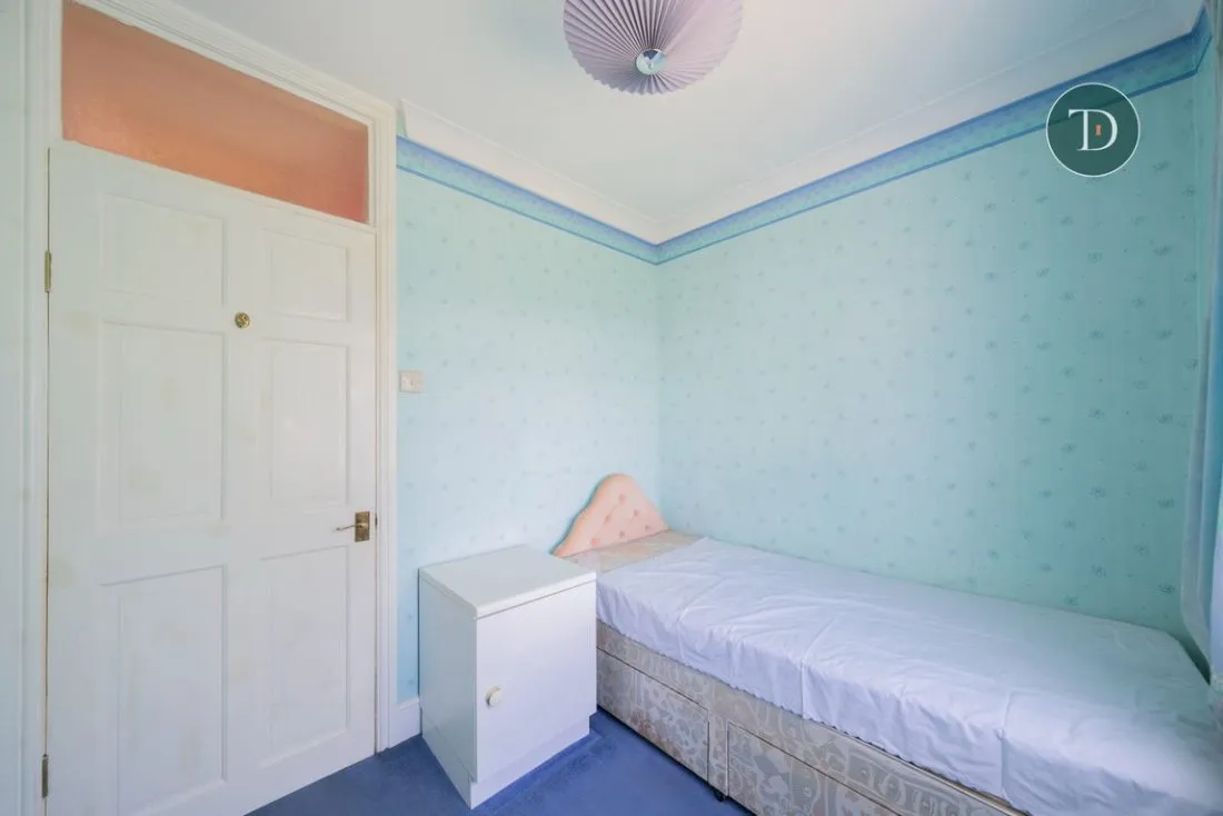 Pooltown Road, Ellesmere Port, CH65 7AG, photo 15