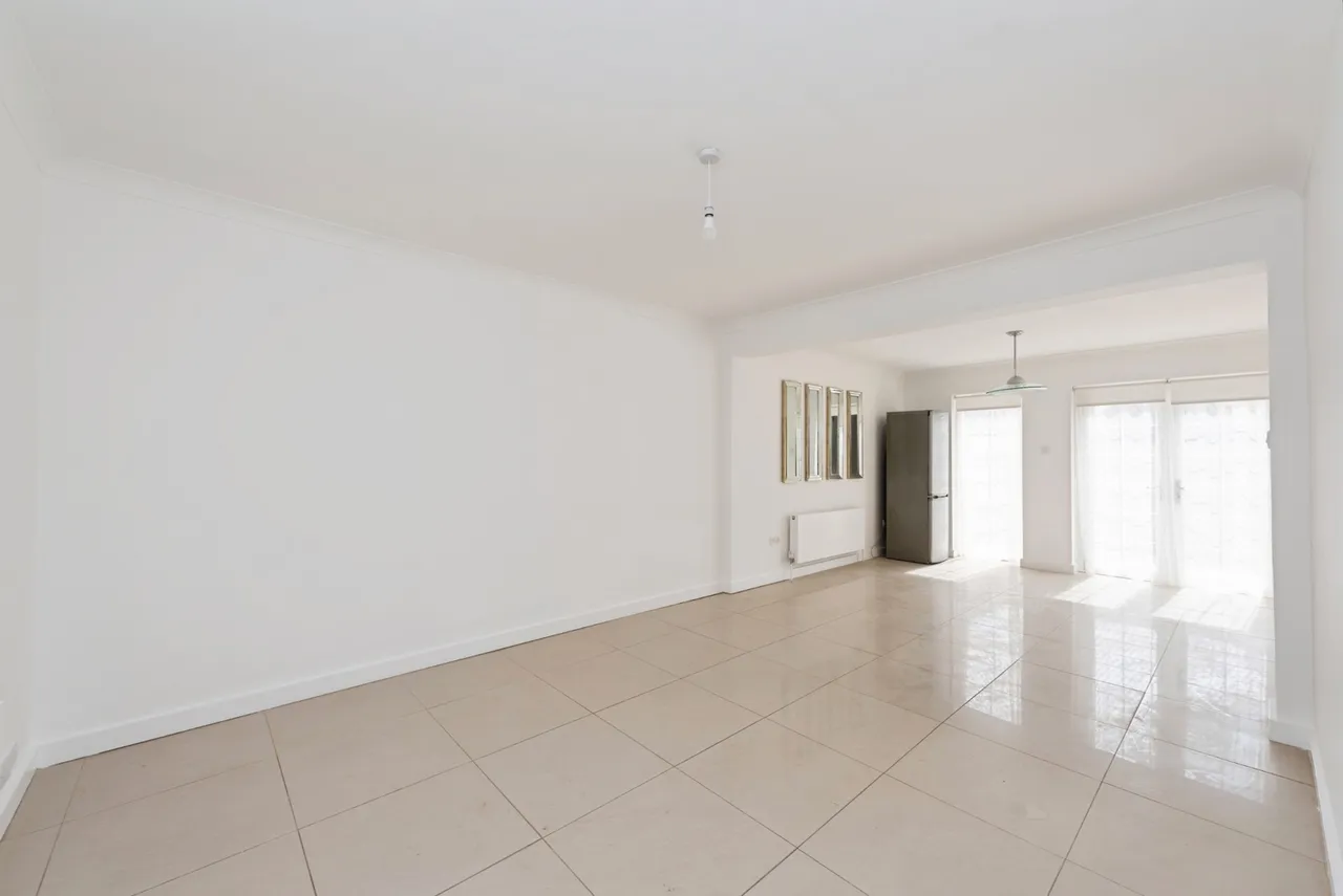 Prospect Close, Hounslow, TW3, photo 10