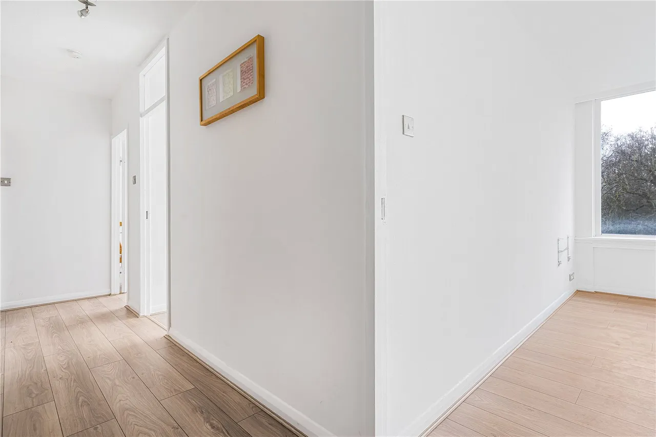 Keswick Road, London, SW15, photo 12