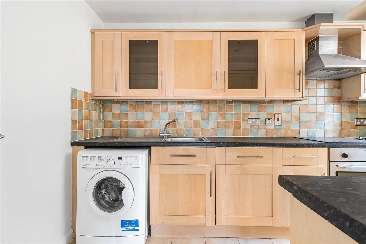 Keswick Road, London, SW15, photo 11