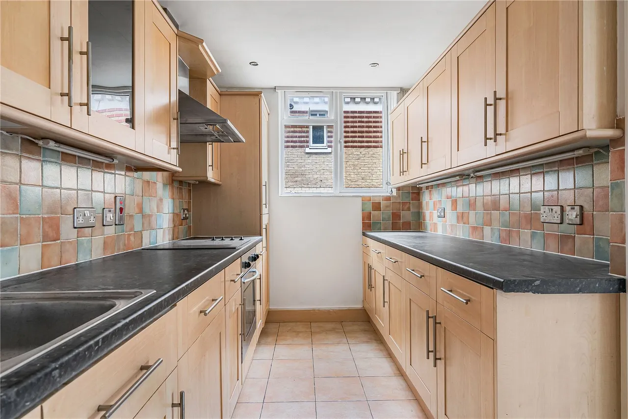 Keswick Road, London, SW15, photo 4