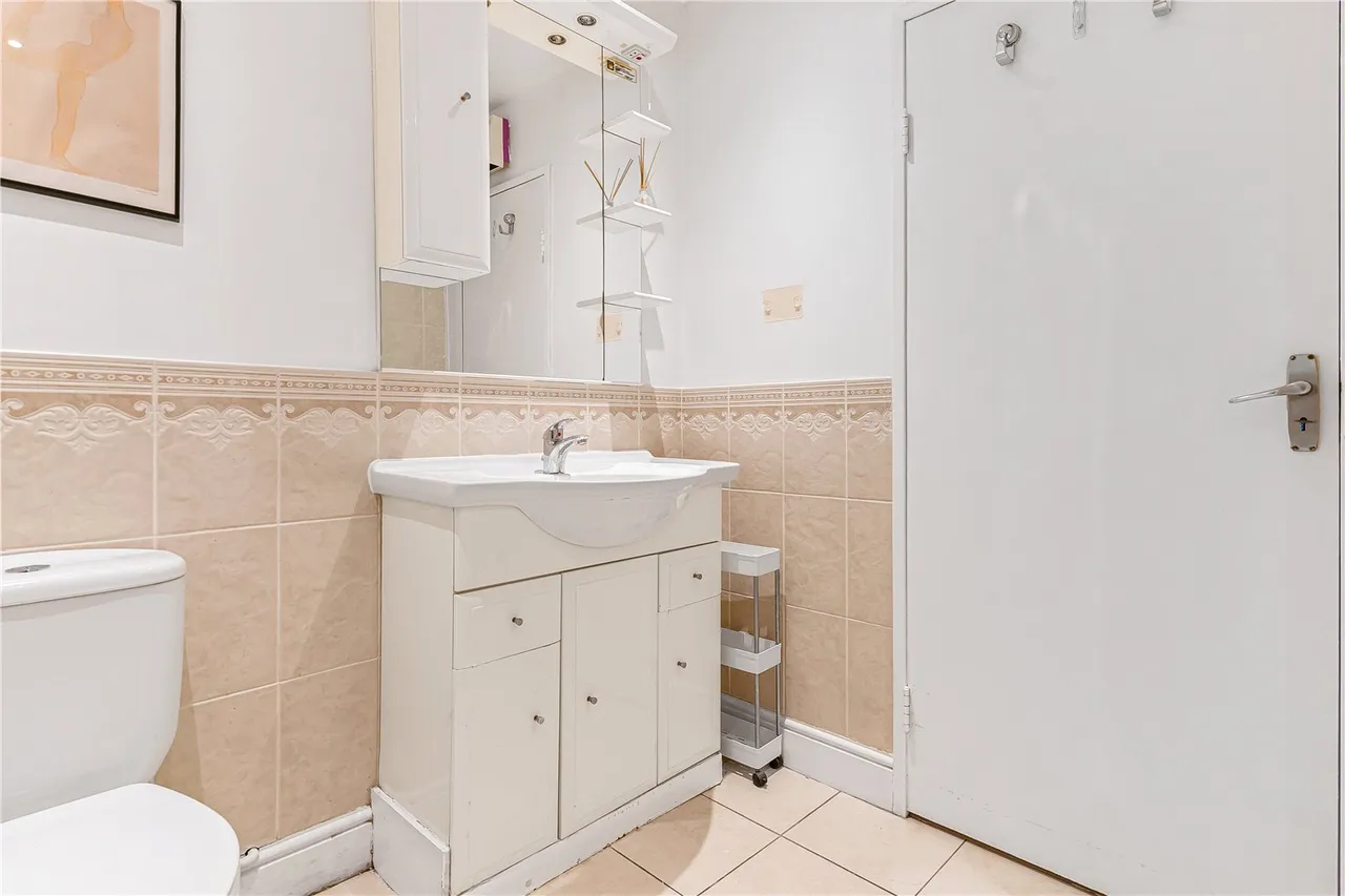 Keswick Road, London, SW15, photo 17