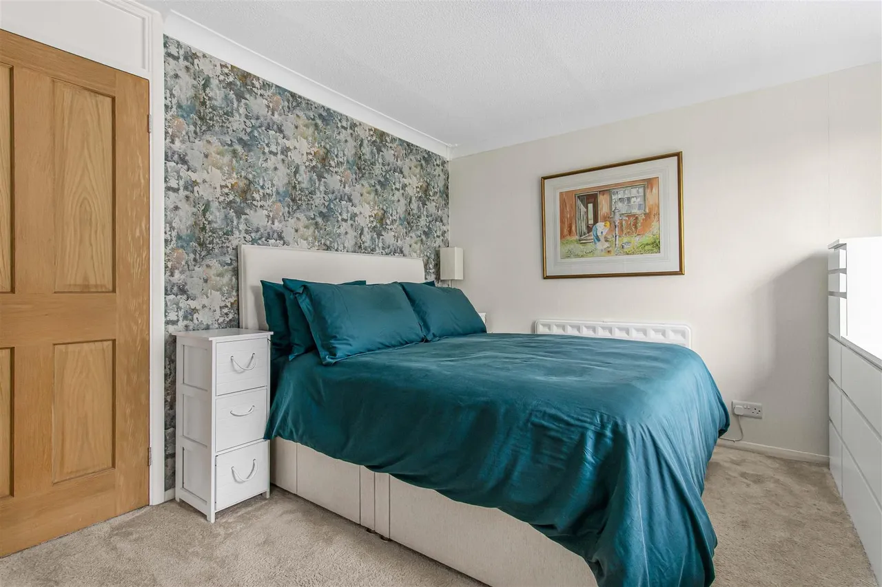 Malin Close, Haverhill, CB9, photo 12