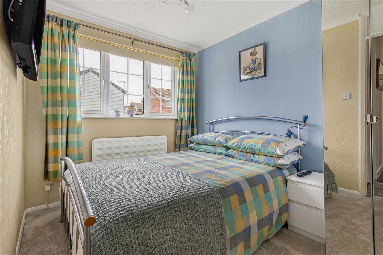 Malin Close, Haverhill, CB9, photo 14