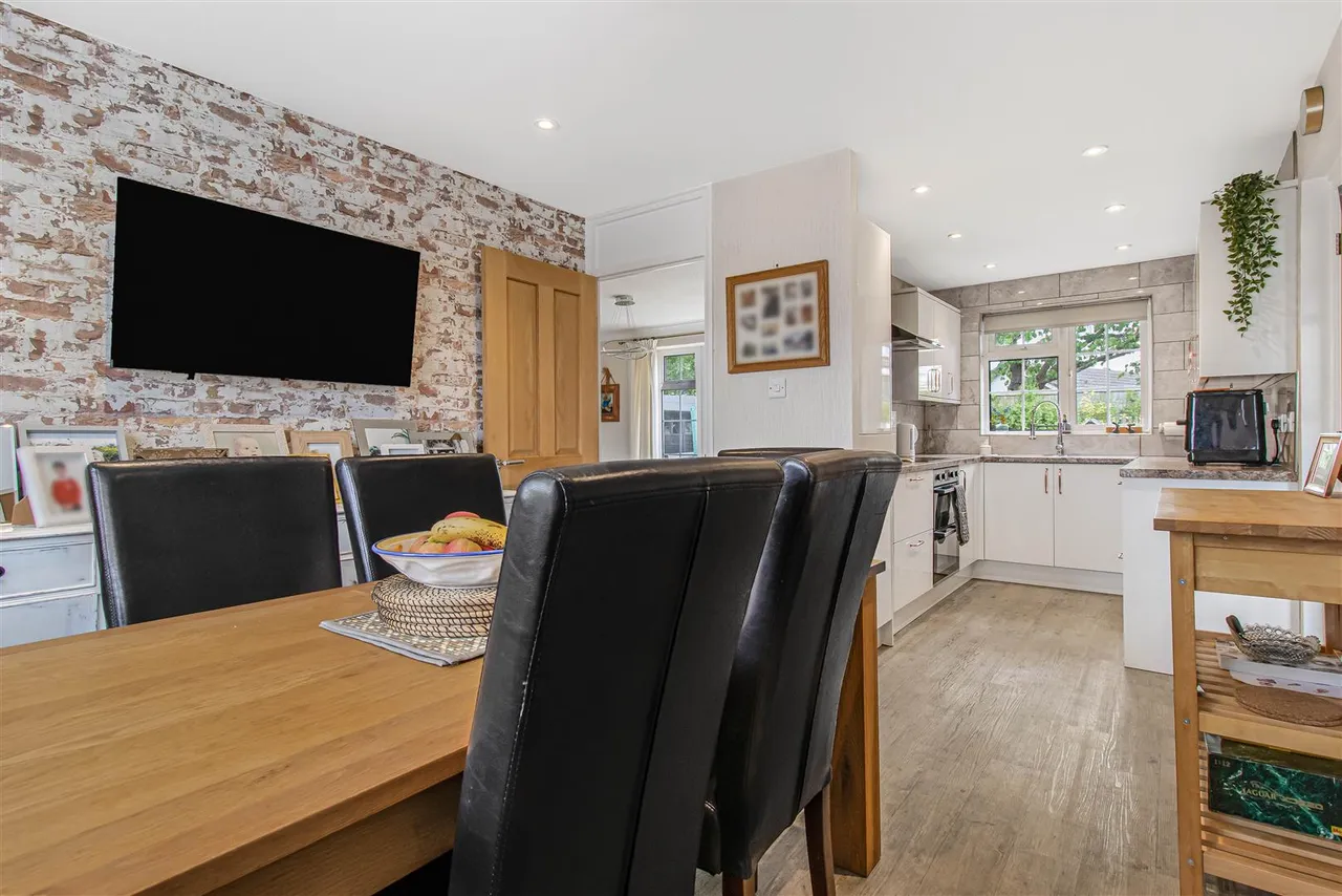 Malin Close, Haverhill, CB9, photo 5