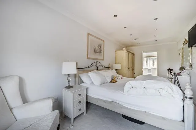 Waingels Road, Reading, RG10, photo 13