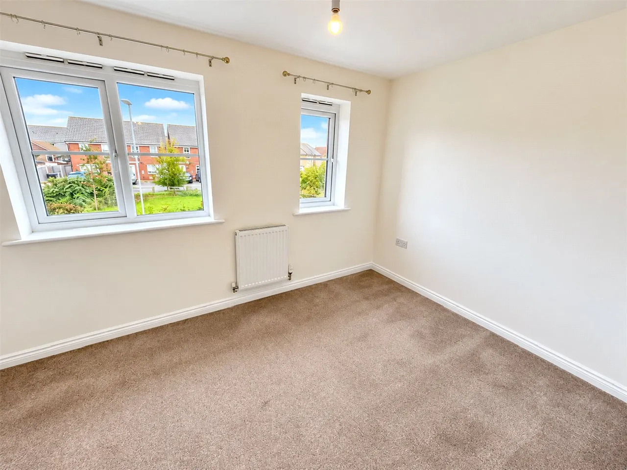 Haydock Park Drive, Bourne, PE10, photo 7